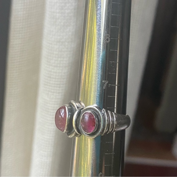 Sterling pink tourmaline ring - Picture 2 of 10